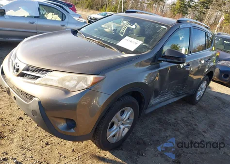 2015 Toyota Rav4 Le z USA, uszkodzony, nr VIN JTMBFREV2FD169843